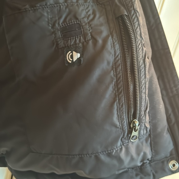 North Face HyVent Jacket - Picture 4 of 5